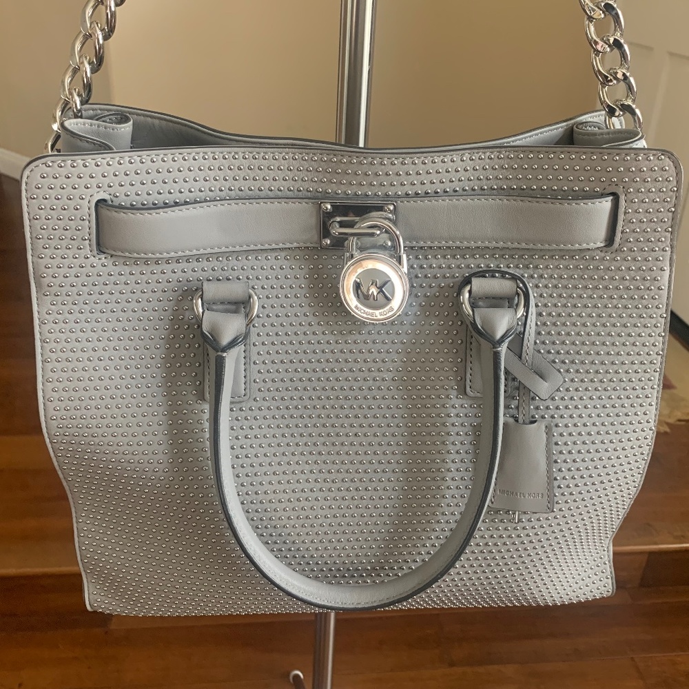 NWT Beautiful Michael Kors Microstud Pearl Gray Hamilton Large Tote